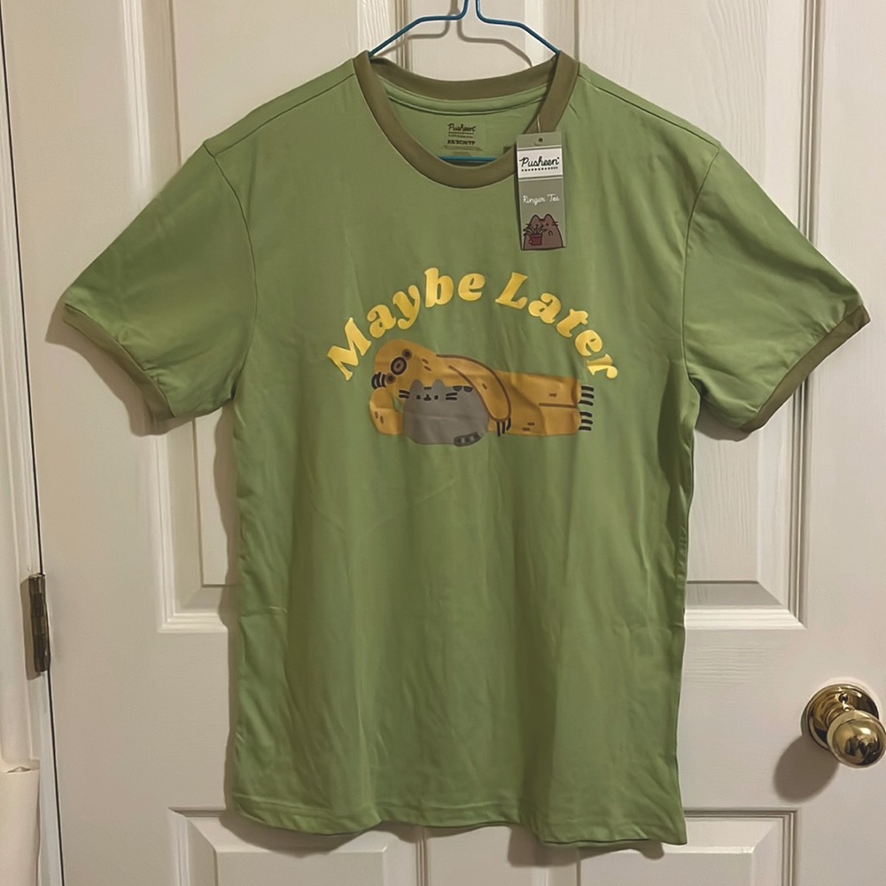Pusheen T-shirt